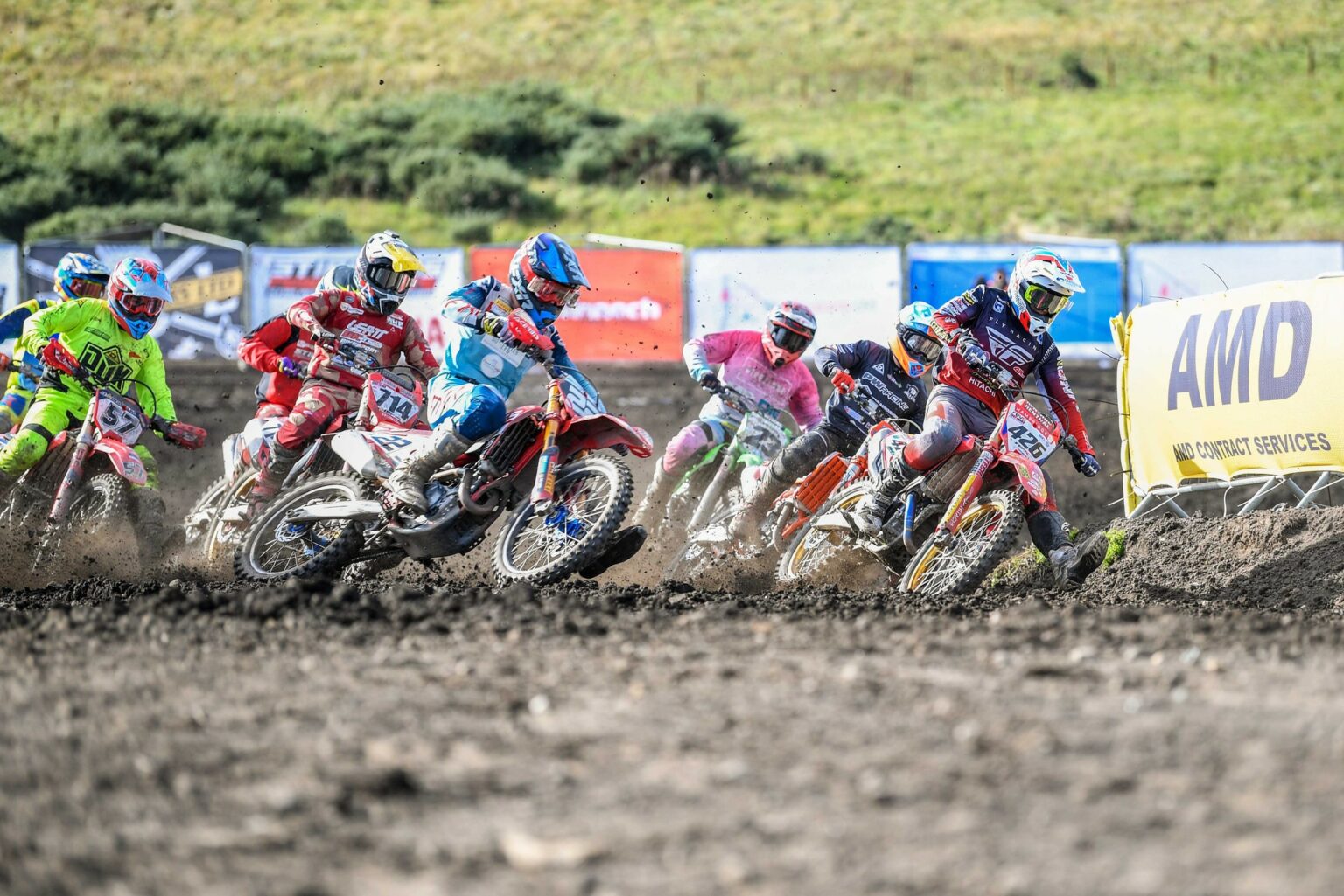 FUTURE FRIDAY 2024 British Championship Riders Updated Dirt Hub   00000 British Post Start 1536x1025 