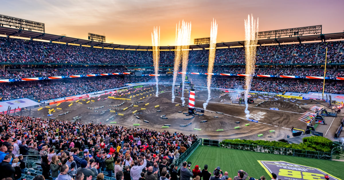 This week in Supercross 2025 Anaheim Supercross 1 Preview Dirt Hub