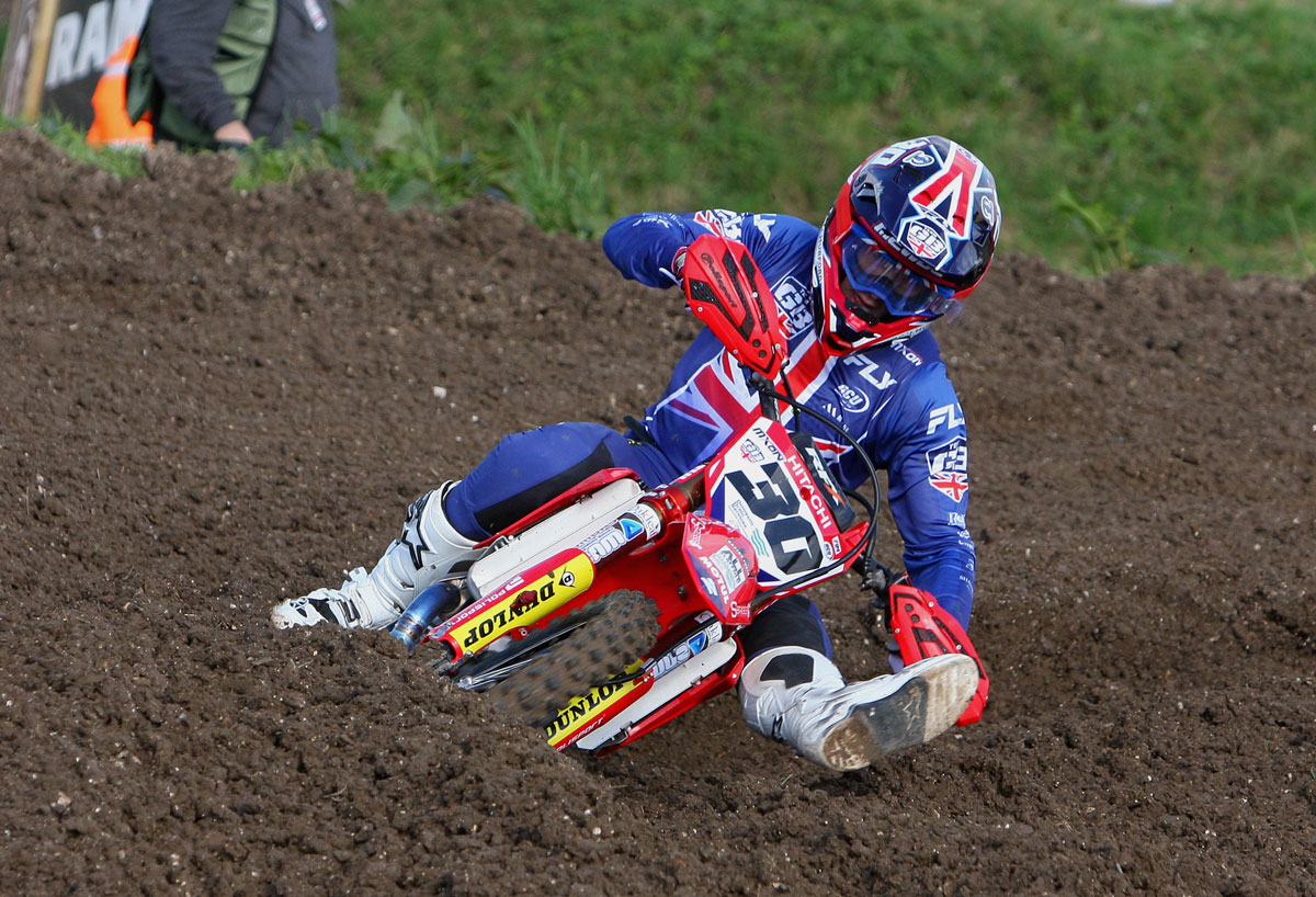 Conrad Mewse shows British grit racing his second MXON moto with a Broken Ankle!