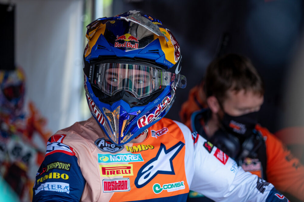 MXGP World Champion Jeffrey Herlings undergoes successful foot surgery ...