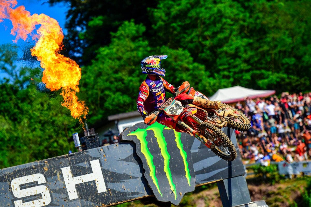 Herlings to lead super strong Netherlands team at MXON!