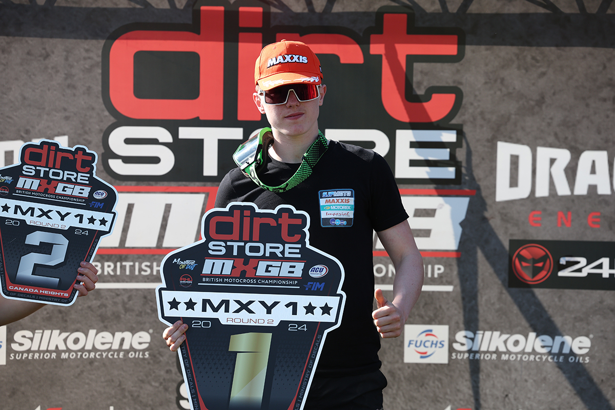 Victory for Vail and SJP Moto at the Canada Heights Dirt Store MXGB round