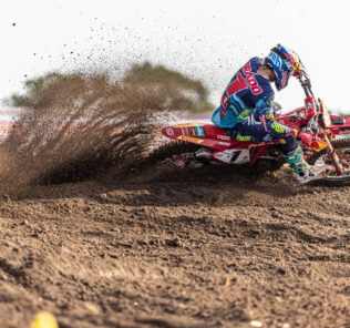 Prado toughs it out for 4th at super hot MXGP of Lombok