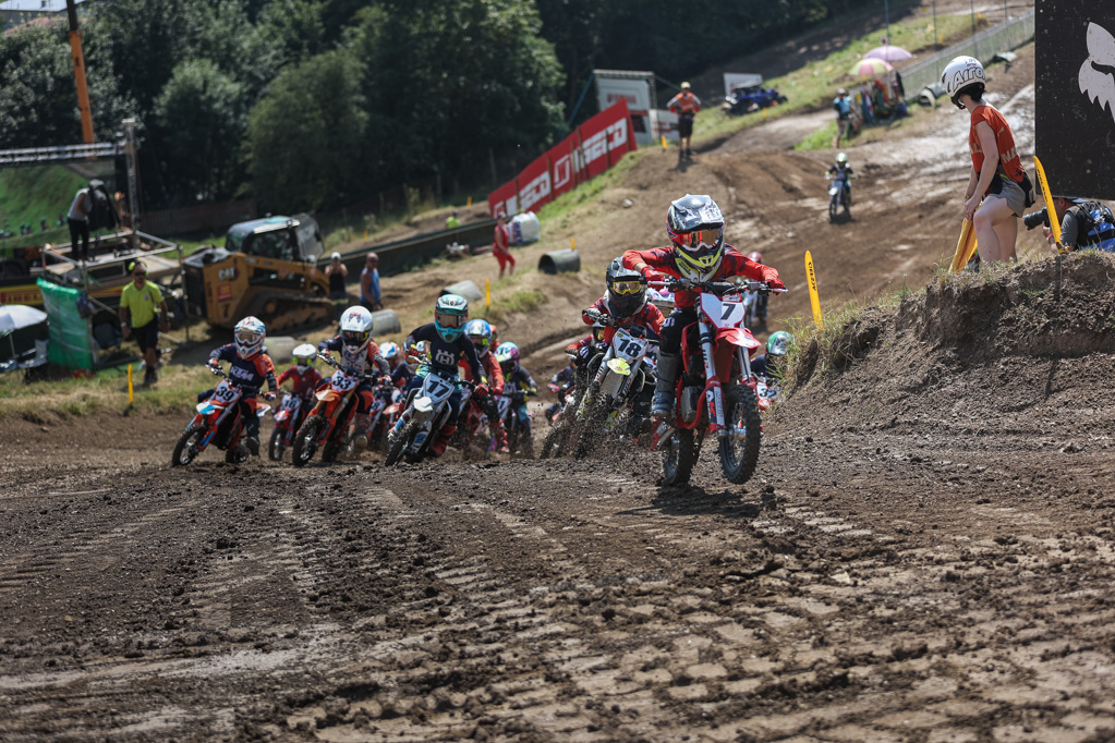 Bos & Gabriel claim Junior e-Motocross Series wins in Loket