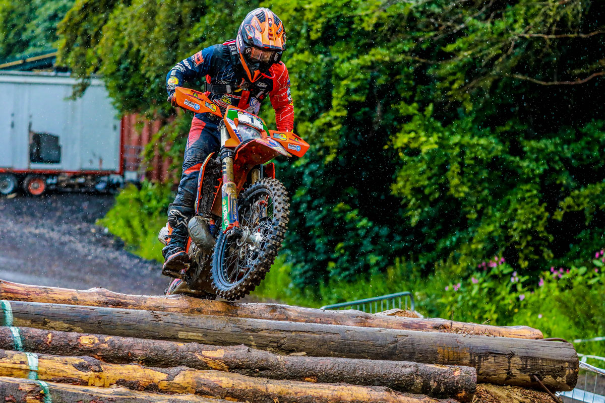 Burts in Beast mode at Parkwood! Wild Willy's Extreme Enduro