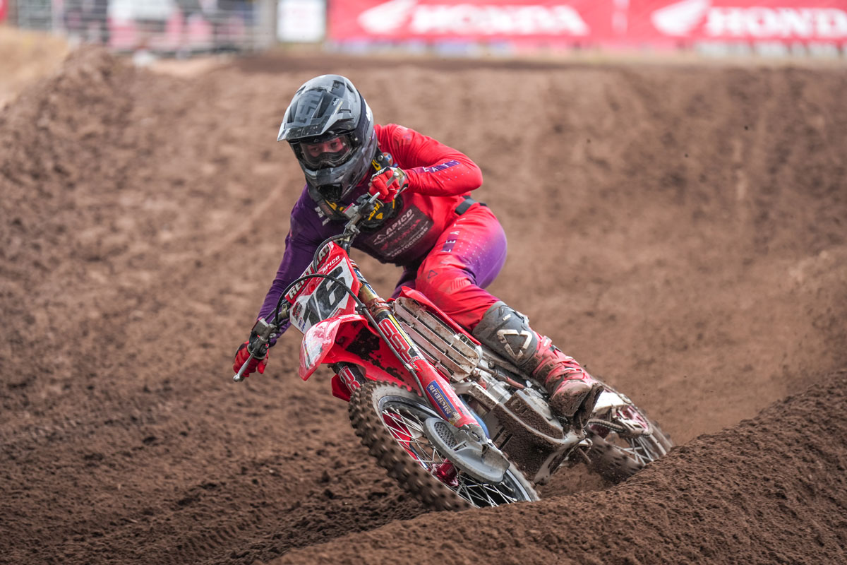 Grimshaw continues progress with Apico Honda with strong 8th at Hawkstone British MX double header!