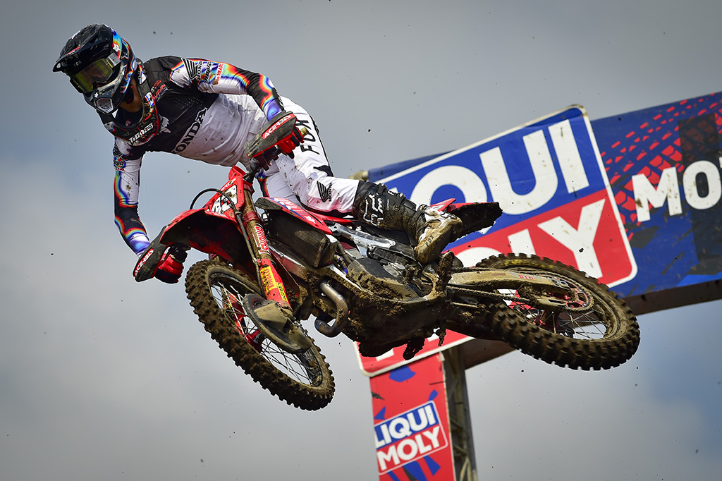 Gajser and de Wolf take MXGP of Germany Qualifying Race wins - Report, Results and Highlights