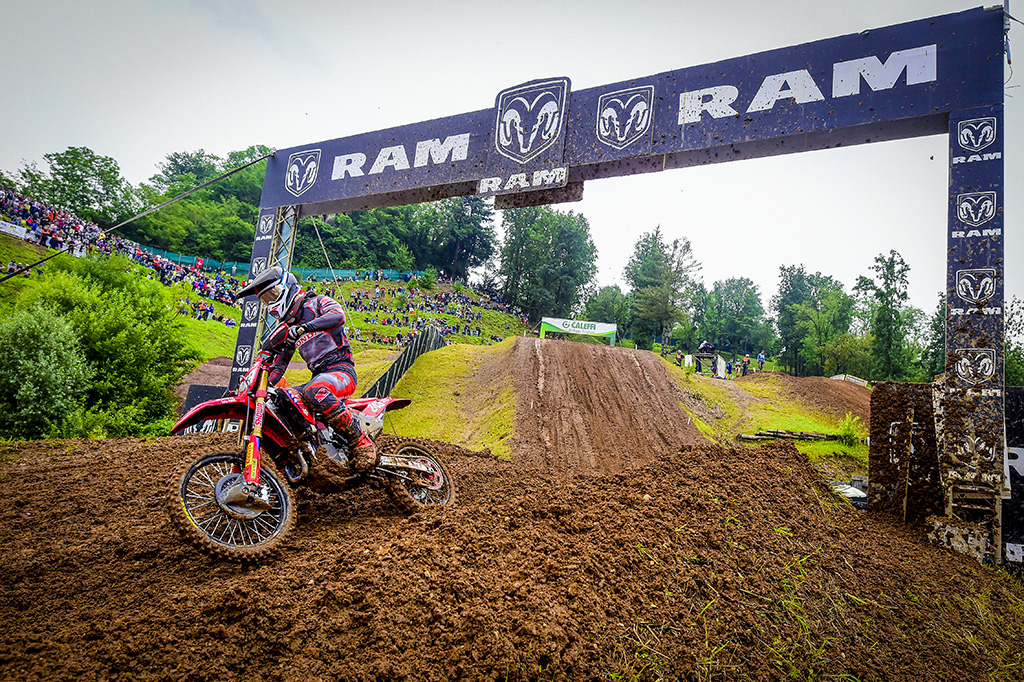 Gajser & Everts the mud maestros in MXGP of Italy Qualifying Races - Race Report and Results