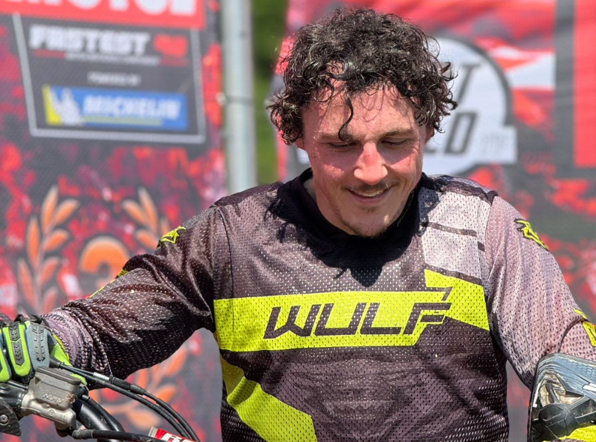 Wainwright dynasty to fight for VMXDN Foxhill Wright team race title!