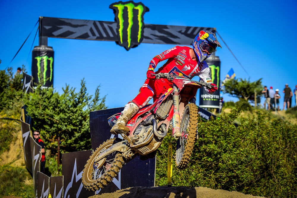 Prado & de Wolf fire in Qualifying race wins at MXGP of Sardinia - Race Report & Results