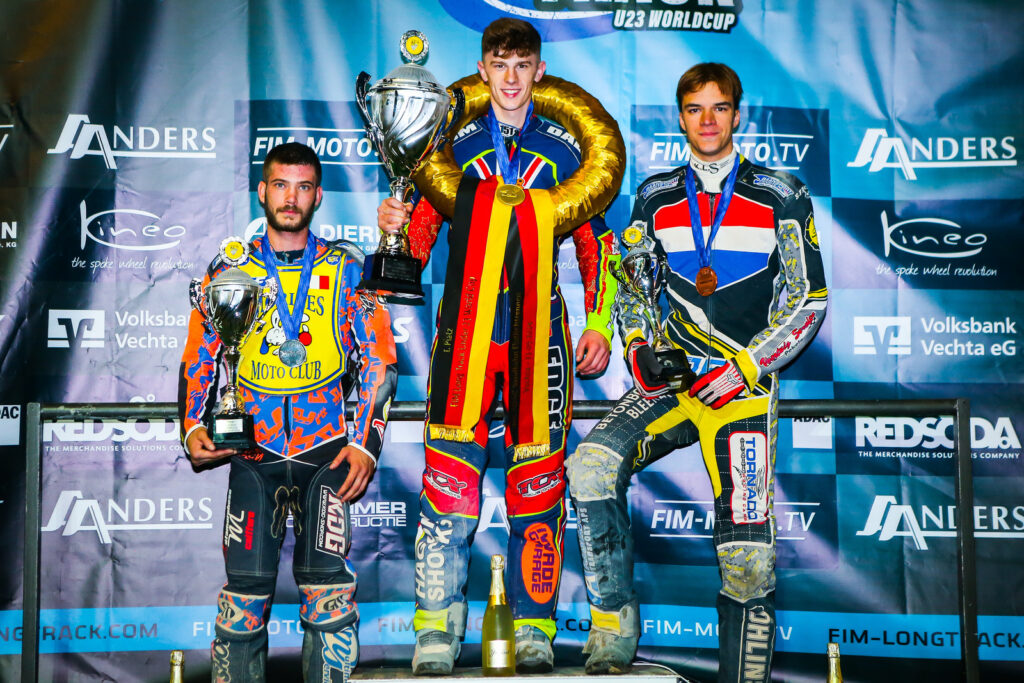 Mulford races to FIM Long Track Under 23 World Cup glory in Vechta