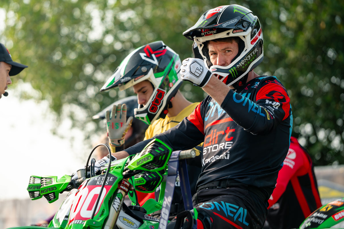 Searle & Rizzi make it a Dirt Store Kawasaki 1-2 in the 2024 Fastest 40 MX Championship