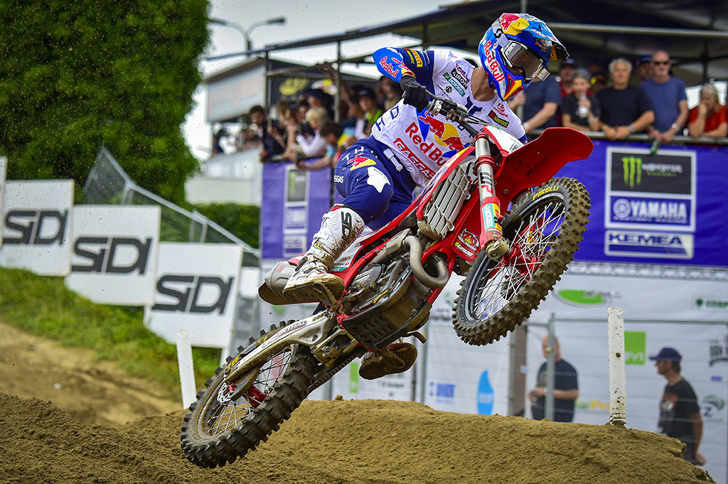 Prado & de Wolf master the Lommel sand to win MXGP of Flanders Qualifying races