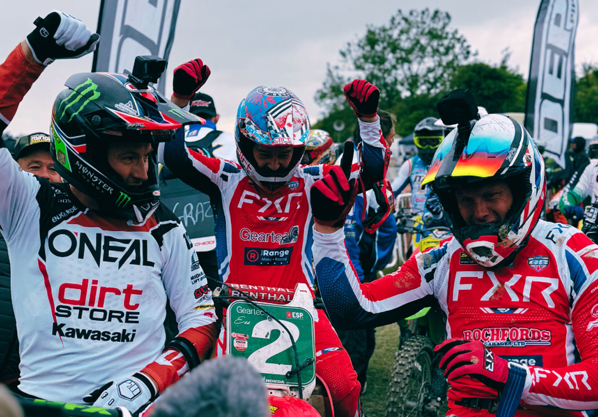 Victorious VMXDN Foxhill trio to respresent Team England at Farleigh Castle Vets MX