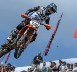 Tough return from injury for Gilbert at MXGP of Czech Republic