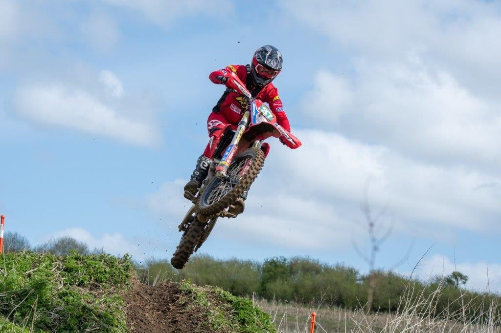 Rowland runs riot at Willingham! 2024 Lincolnshire Enduro Championship Round 2 - Race Report & Results