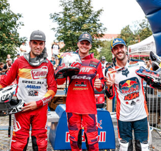 Jonny Walker takes Gold at Red Bull Romaniacs Prolog in Fim Hewc Round Four